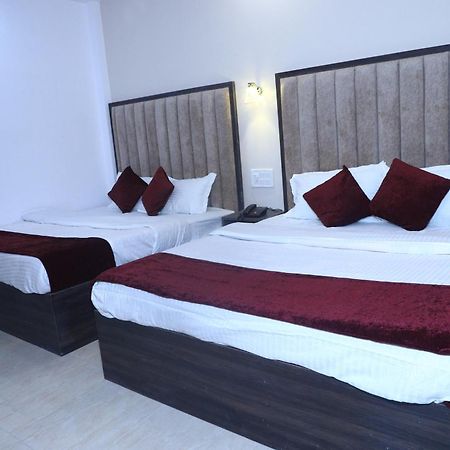 Hotel The Divine Oak Katra  Zewnętrze zdjęcie