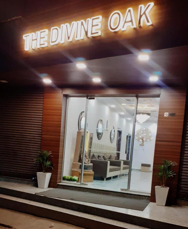 Hotel The Divine Oak Katra  Zewnętrze zdjęcie